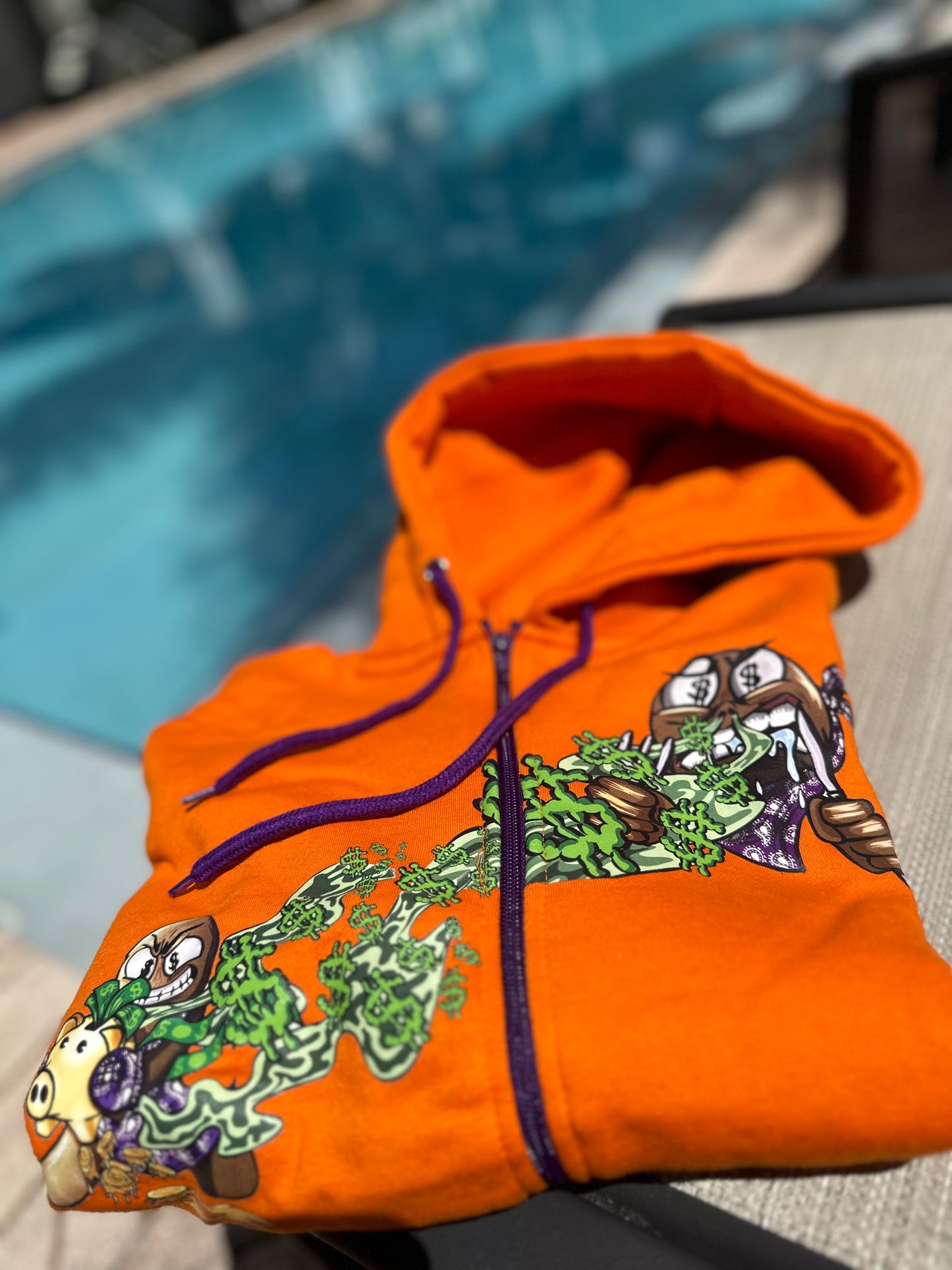 MANGO NOM NOM HOODIE